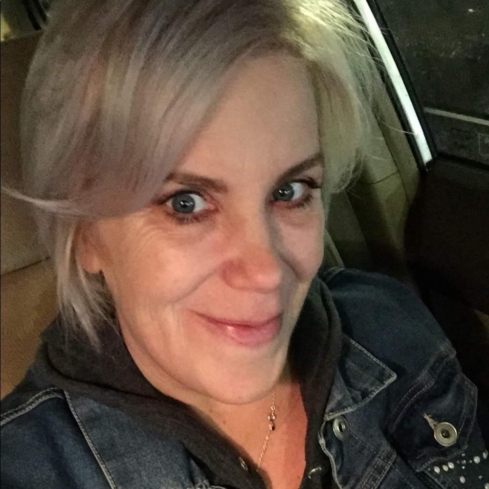 Meet your Posher, Kellie